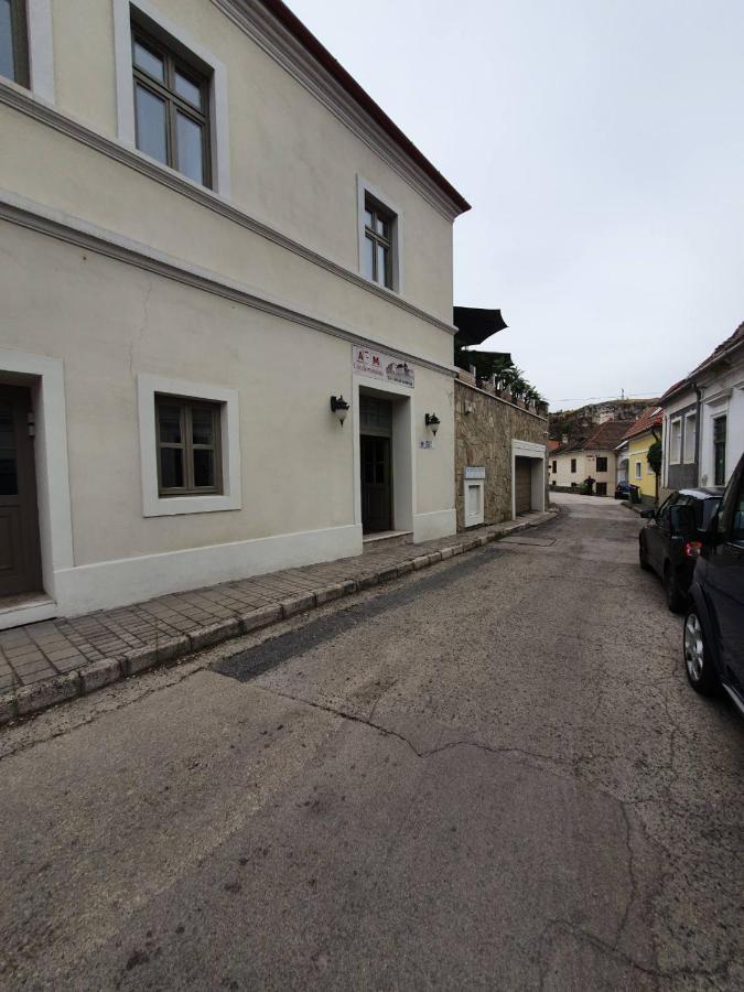 A-m * Veszprém