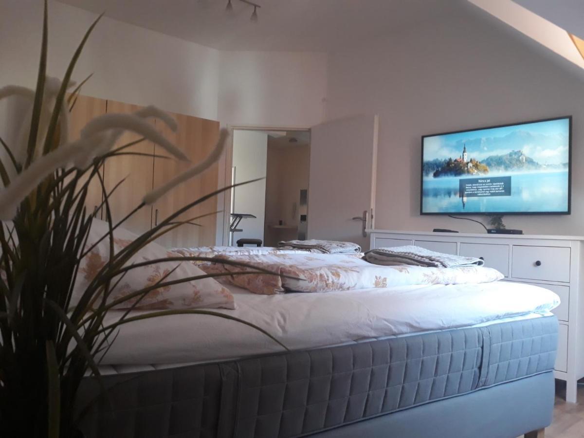 A-m Apartment *